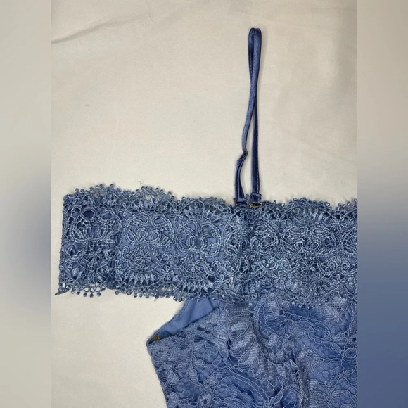 Francesca’s Blue Off the Shoulder Lace Dress - Picture 5 of 8